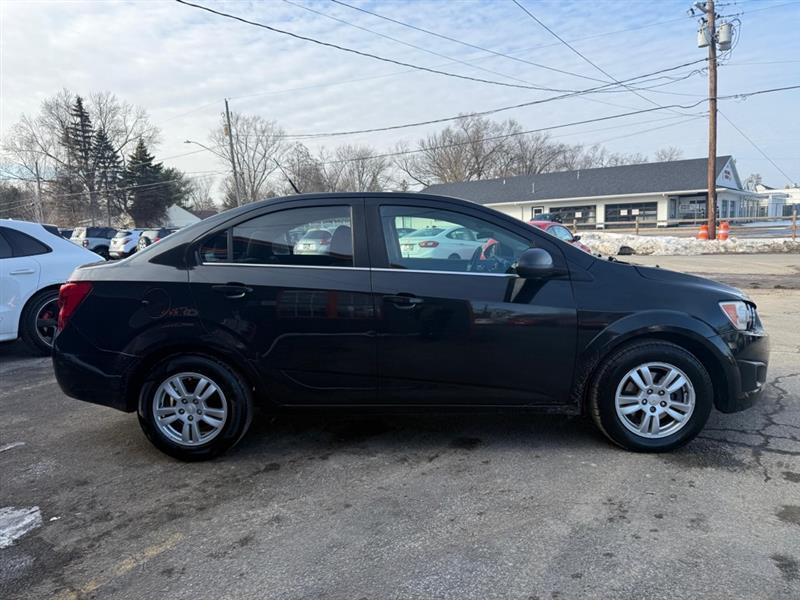 Chevrolet Sonic LT Auto Sedan 2013