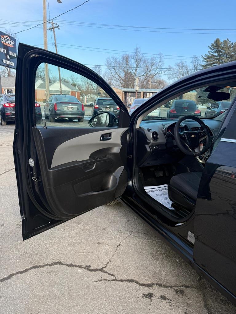 Chevrolet Sonic LT Auto Sedan 2013