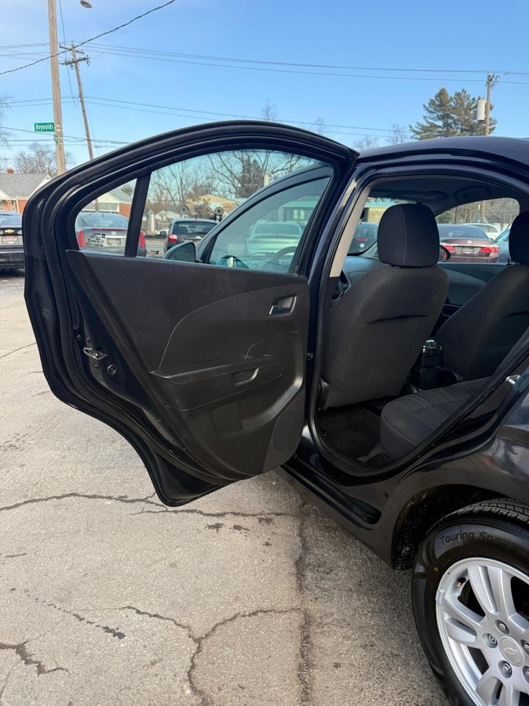 Chevrolet Sonic LT Auto Sedan 2013