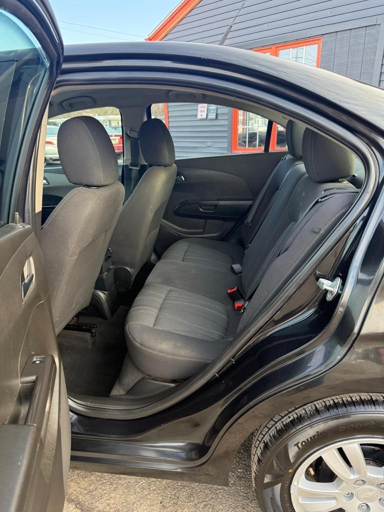 Chevrolet Sonic LT Auto Sedan 2013