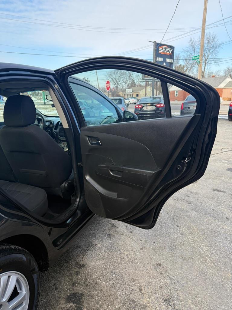 Chevrolet Sonic LT Auto Sedan 2013