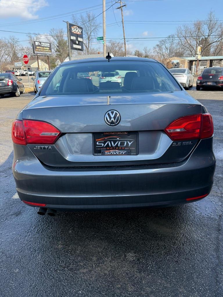 Volkswagen Jetta SE 2012