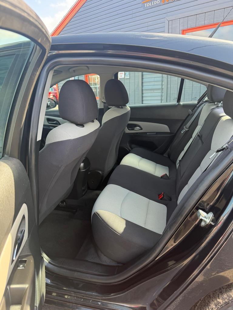 Chevrolet Cruze LS Auto 2014