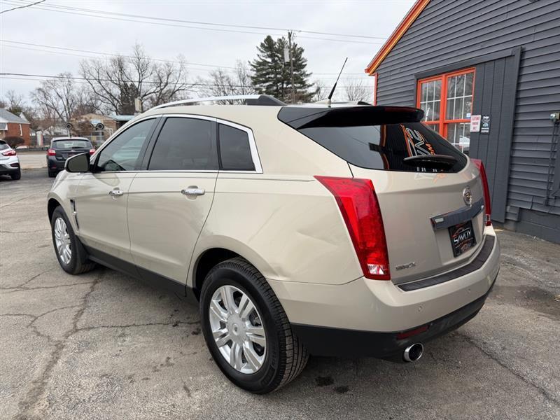 Cadillac SRX Luxury 2012