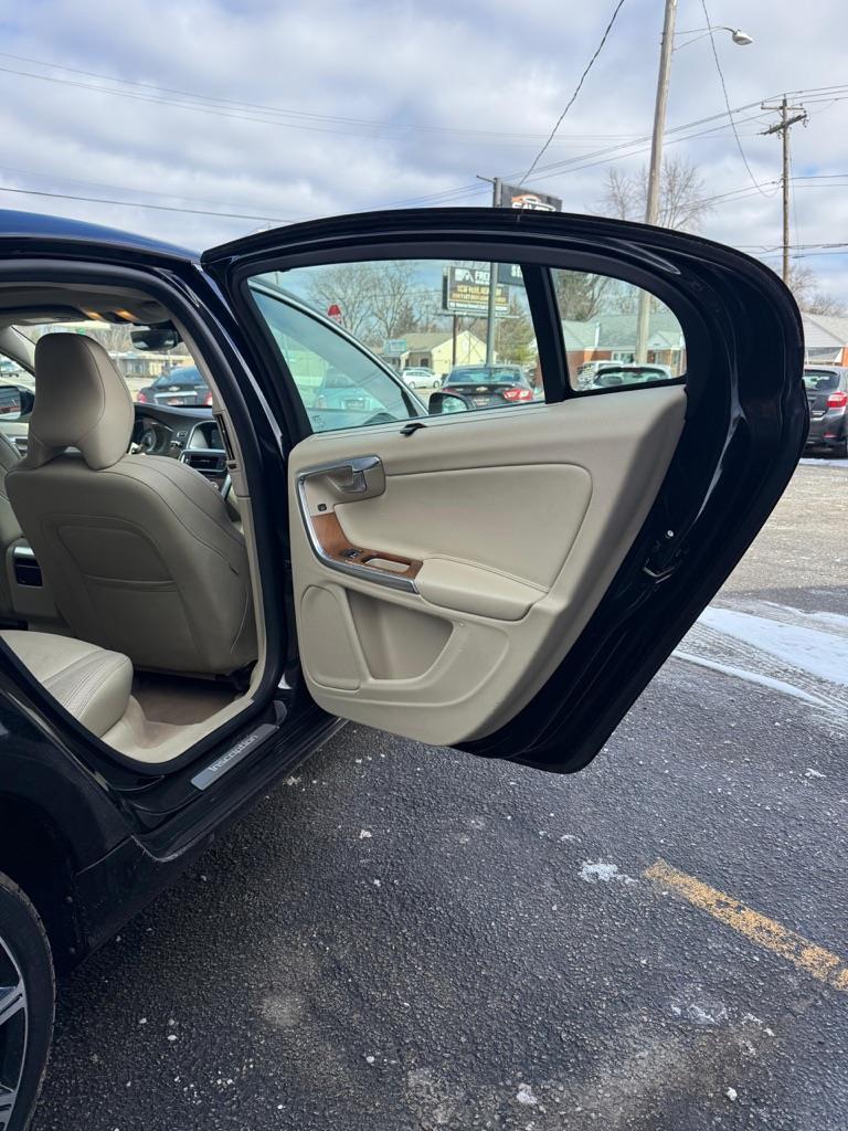 Volvo S60 T5 Drive-E Premier FWD 2016