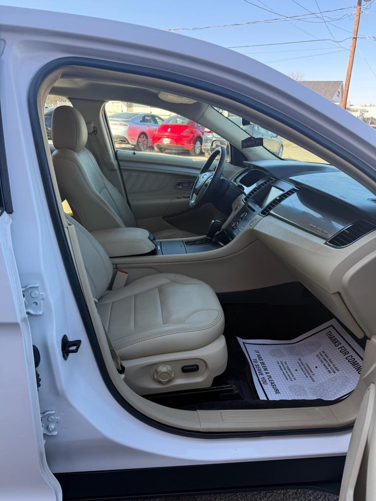 Ford Taurus SEL FWD 2016