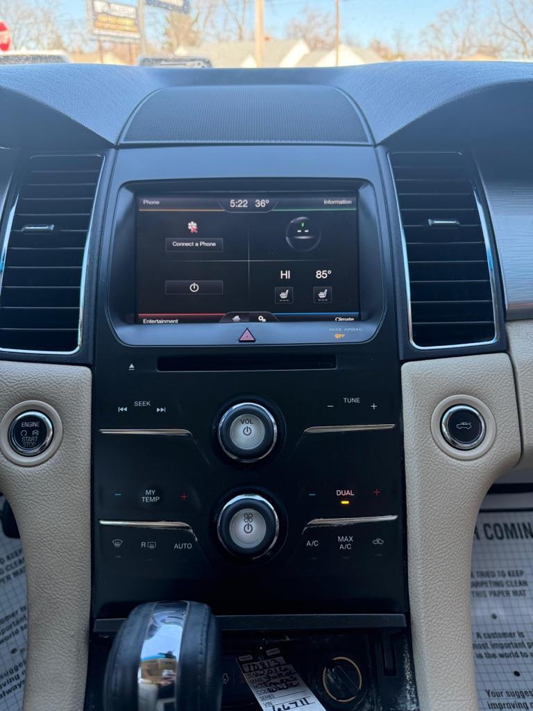 Ford Taurus SEL FWD 2016