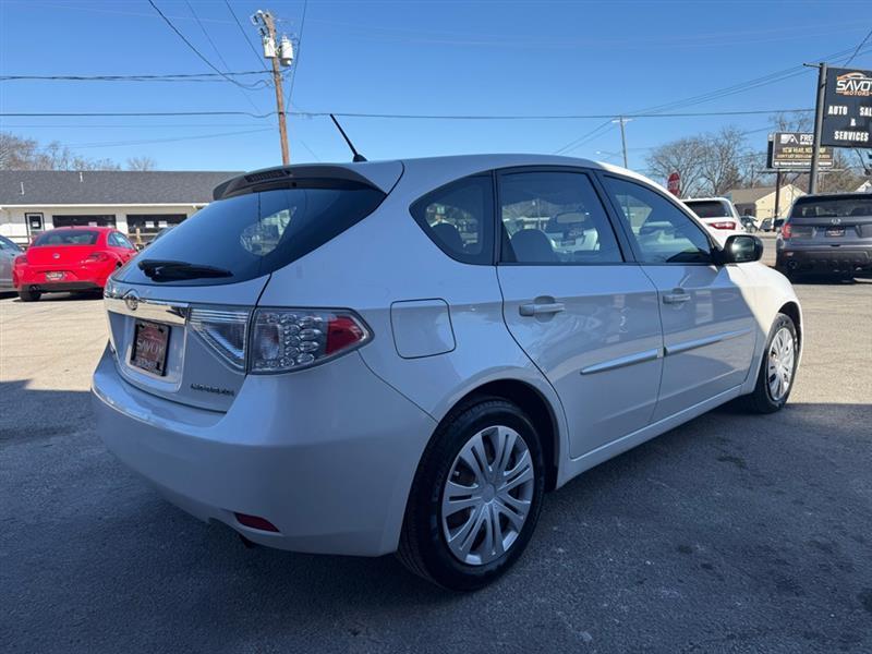 Subaru Impreza 2.5i 5-door 2010