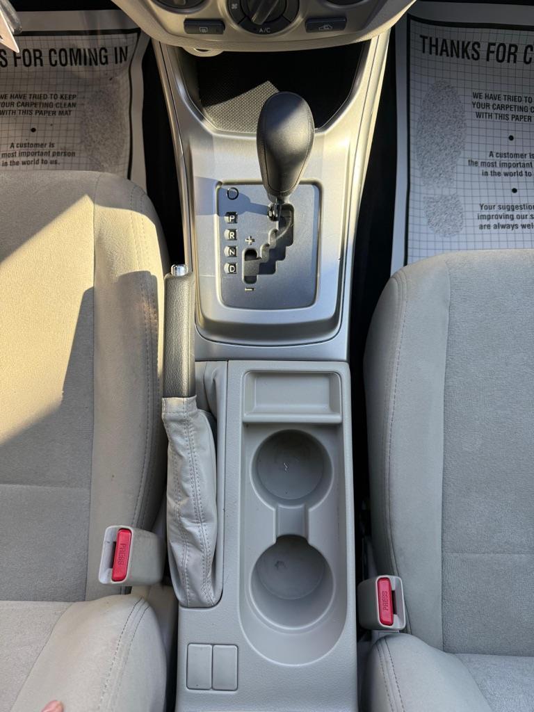 Subaru Impreza 2.5i 5-door 2010