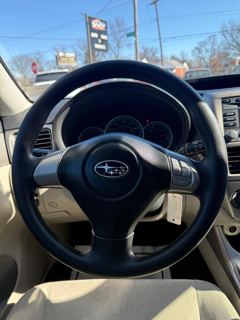 Subaru Impreza 2.5i 5-door 2010