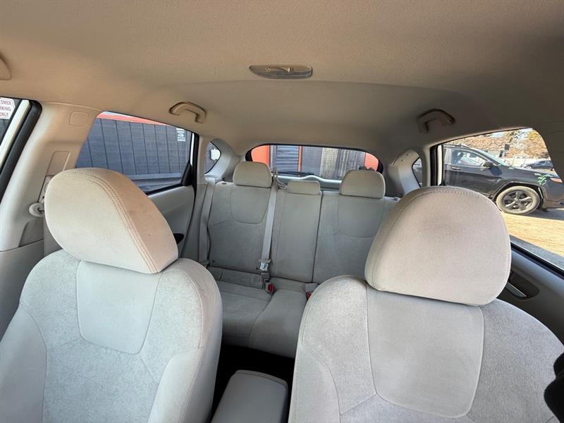 Subaru Impreza 2.5i 5-door 2010