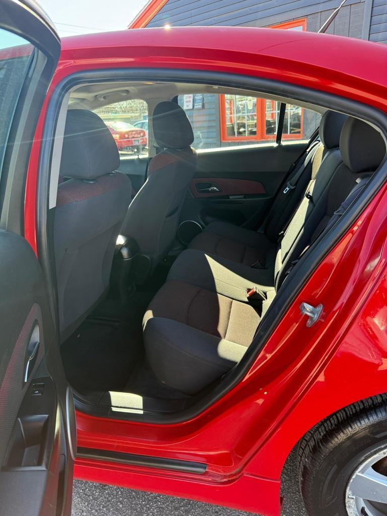 Chevrolet Cruze 1LT 2012