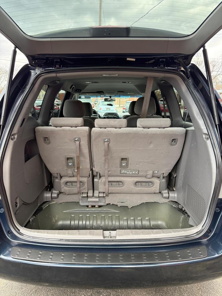 Honda Odyssey LX 2010