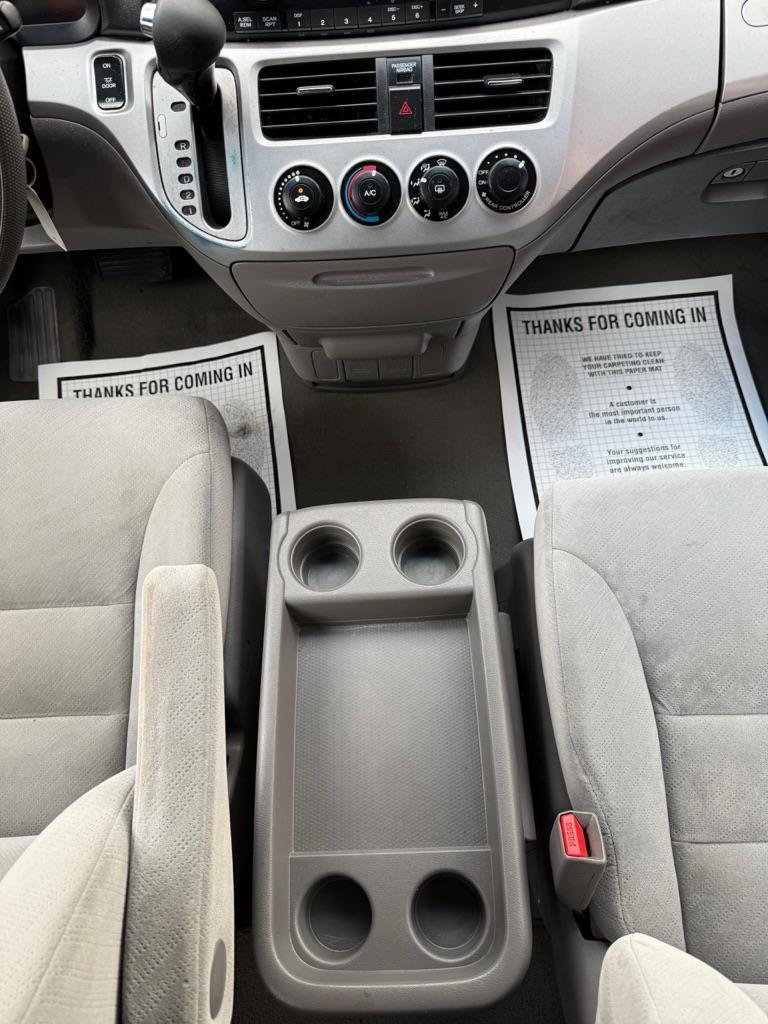 Honda Odyssey LX 2010