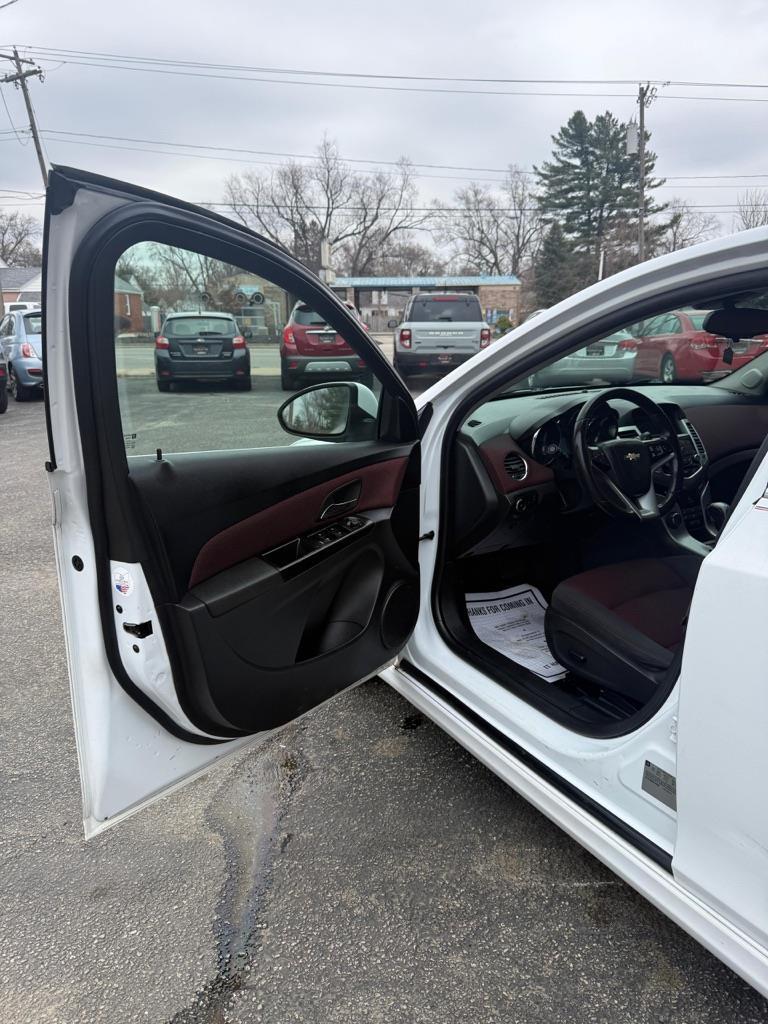 Chevrolet Cruze 1LT 2012