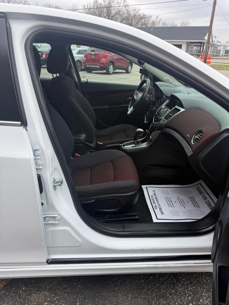 Chevrolet Cruze 1LT 2012