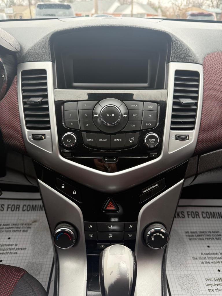 Chevrolet Cruze 1LT 2012