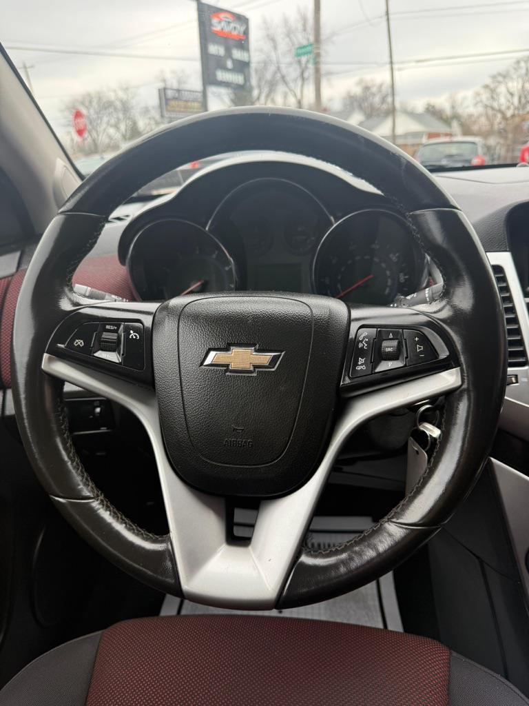 Chevrolet Cruze 1LT 2012