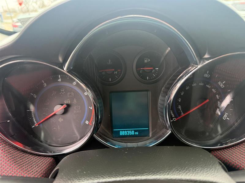 Chevrolet Cruze 1LT 2012