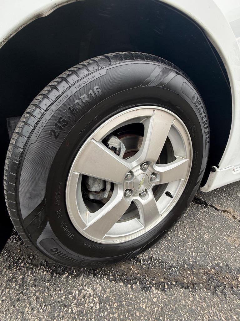 Chevrolet Cruze 1LT 2012