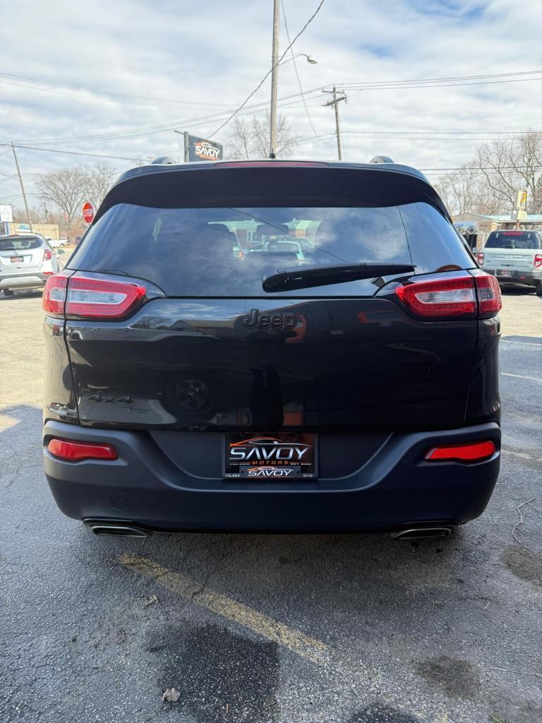 Jeep Cherokee Sport 4WD 2016