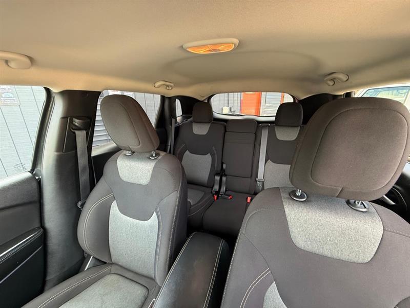 Jeep Cherokee Sport 4WD 2016