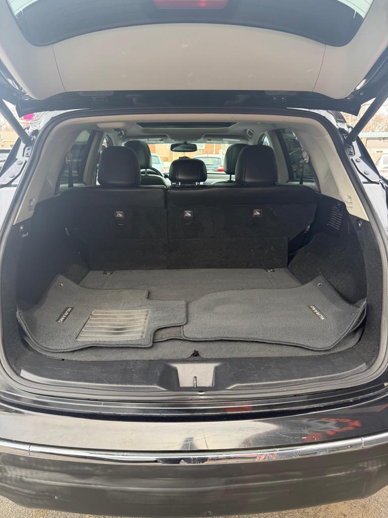 Nissan Murano S 2015