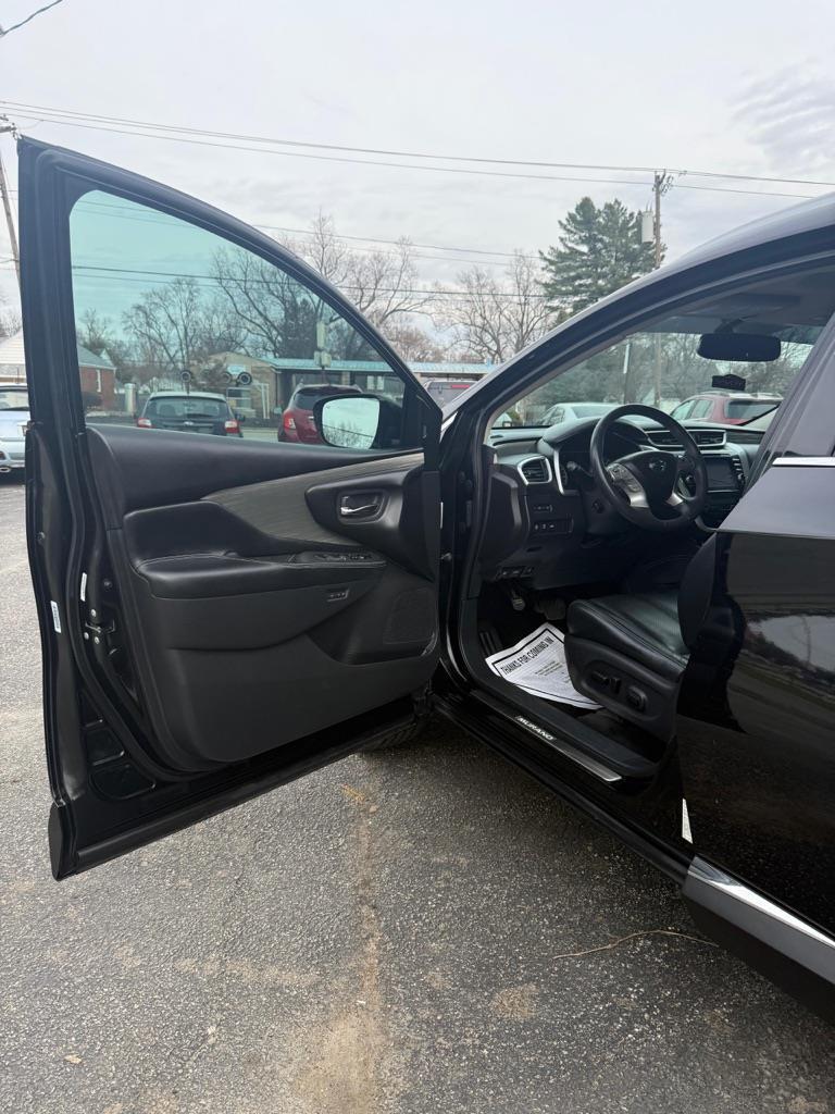 Nissan Murano S 2015