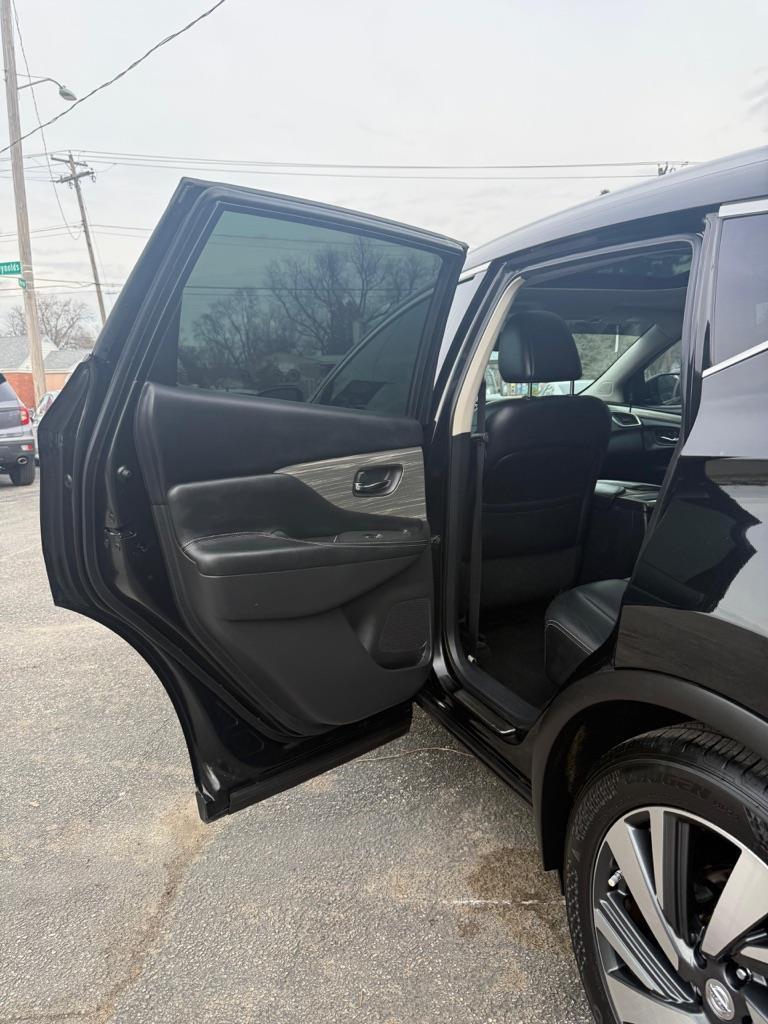 Nissan Murano S 2015