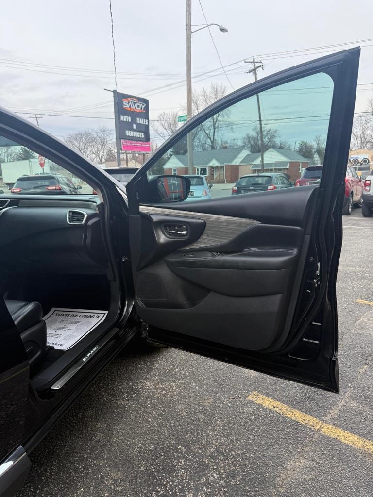 Nissan Murano S 2015