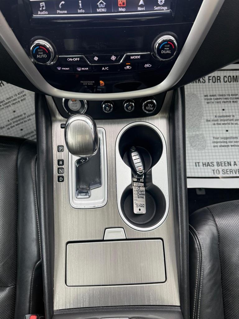 Nissan Murano S 2015