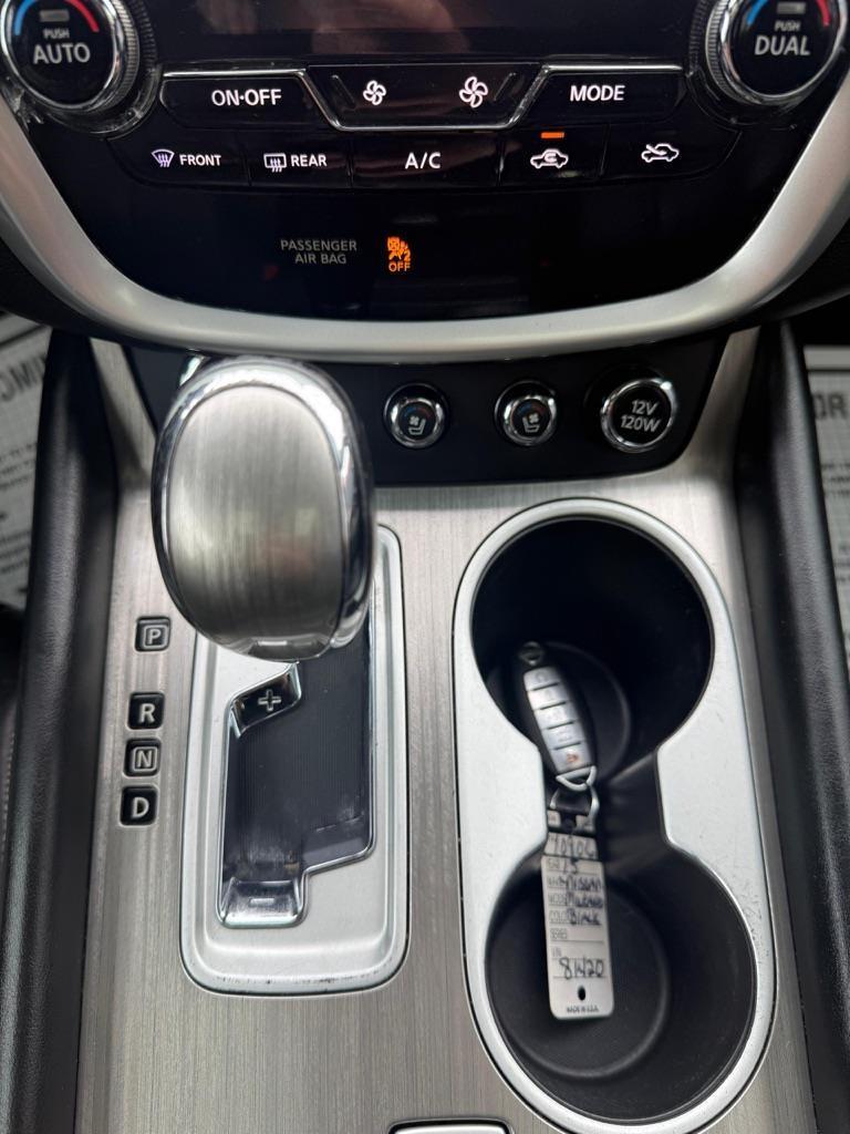 Nissan Murano S 2015