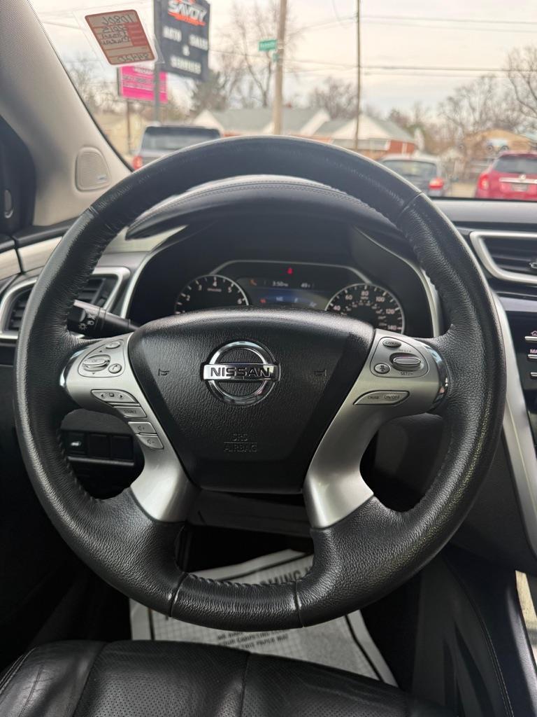 Nissan Murano S 2015