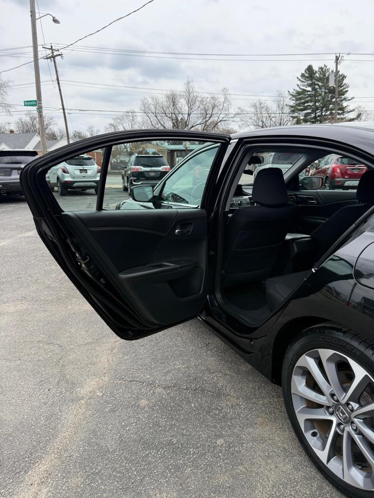 Honda Accord Sport Sedan CVT 2015