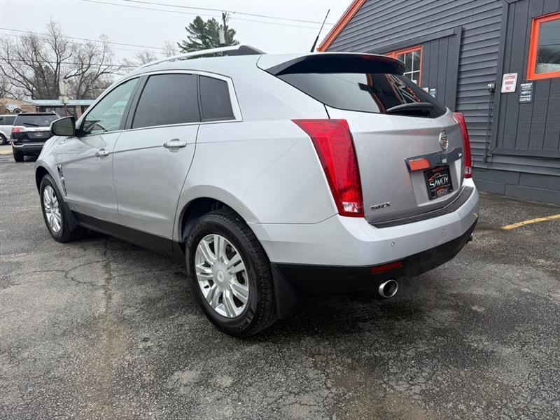 Cadillac SRX Luxury Collection 2011