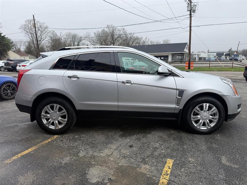 Cadillac SRX Luxury Collection 2011