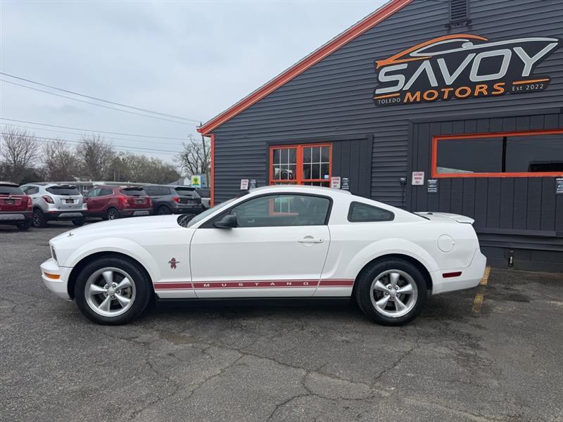 Ford Mustang V6 Premium Coupe 2008