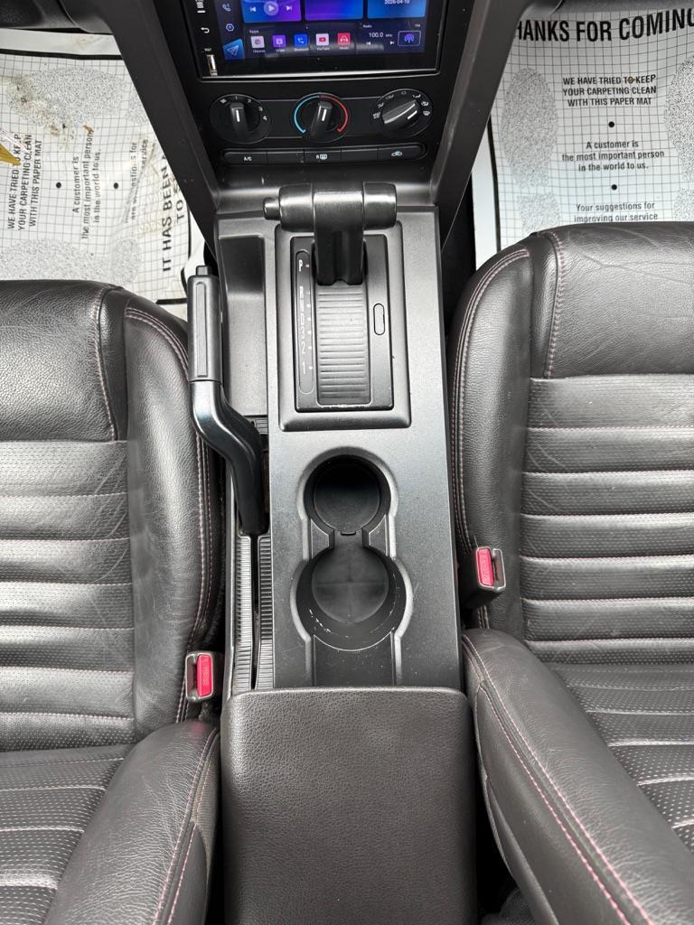 Ford Mustang V6 Premium Coupe 2008