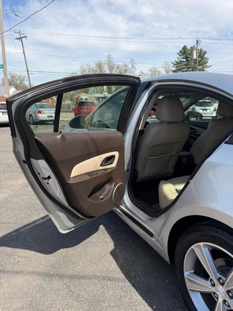 Chevrolet Cruze 2LT 2012