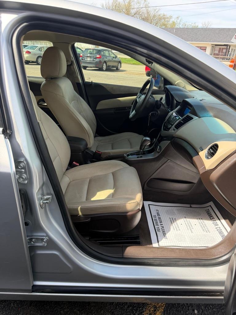 Chevrolet Cruze 2LT 2012