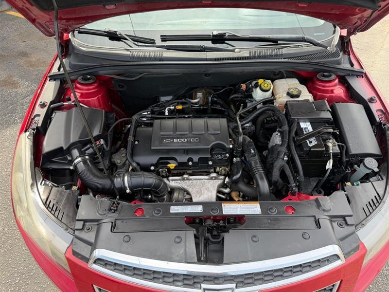 Chevrolet Cruze 1LT 2012