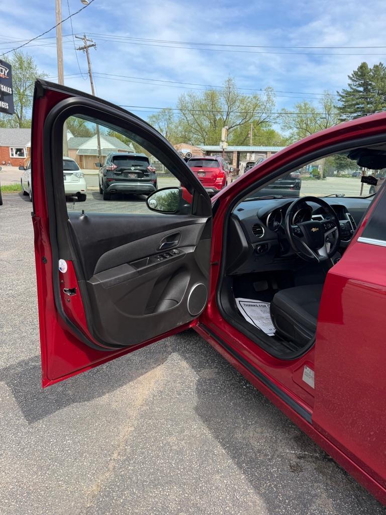 Chevrolet Cruze 1LT 2012