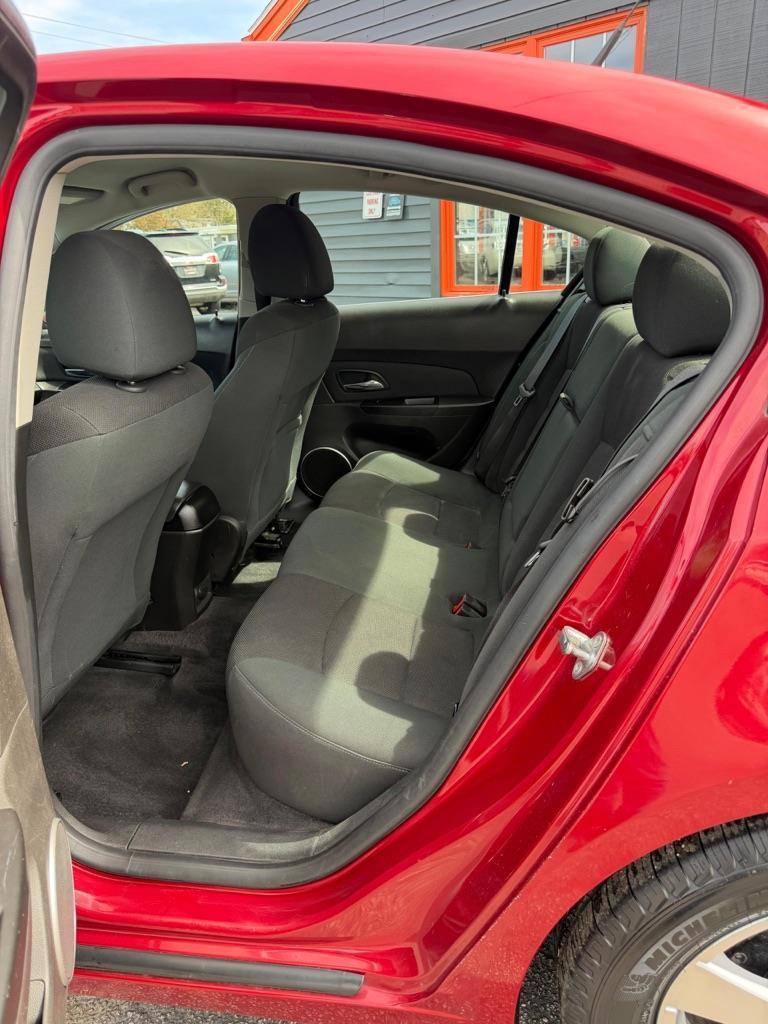 Chevrolet Cruze 1LT 2012