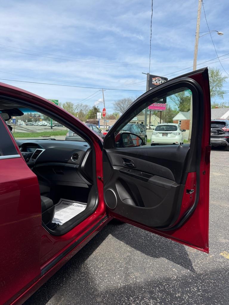 Chevrolet Cruze 1LT 2012