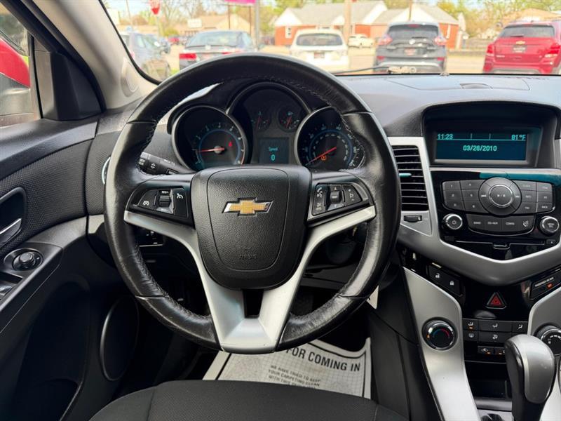 Chevrolet Cruze 1LT 2012