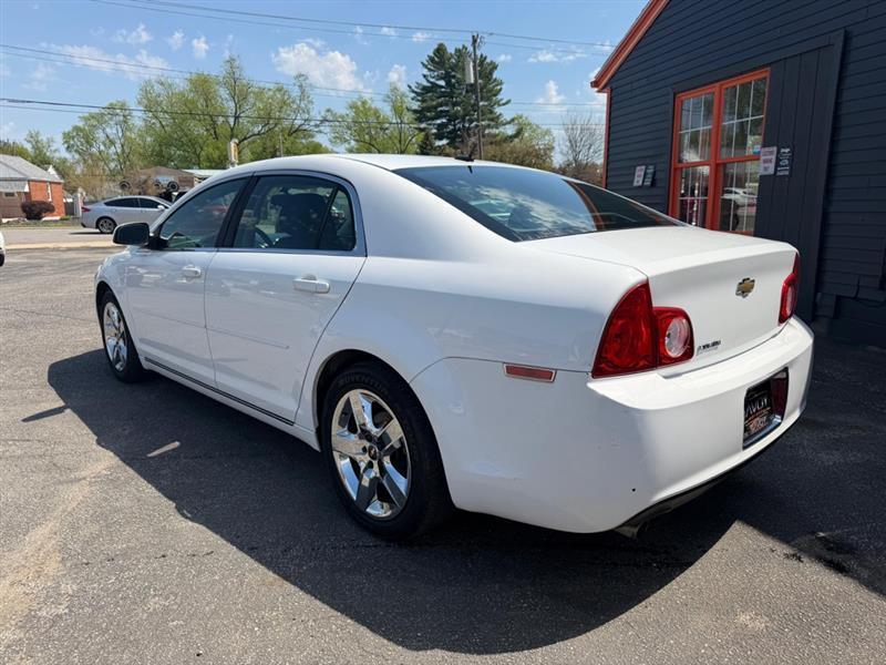 Chevrolet Malibu 1LT 2010