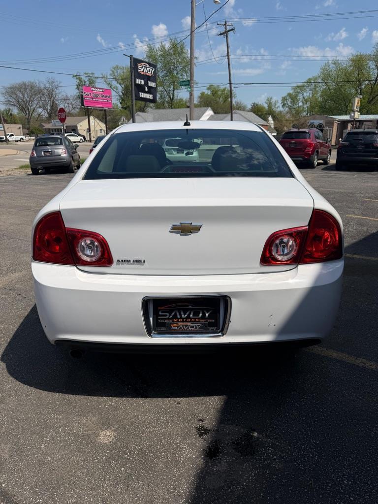 Chevrolet Malibu 1LT 2010