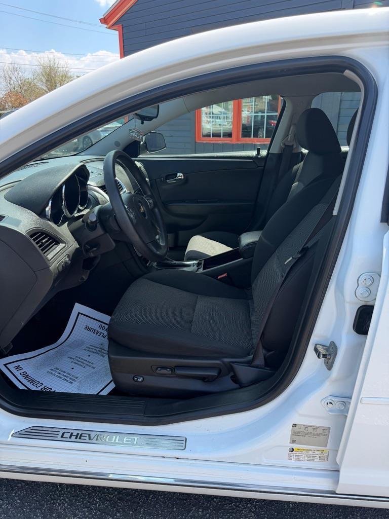 Chevrolet Malibu 1LT 2010