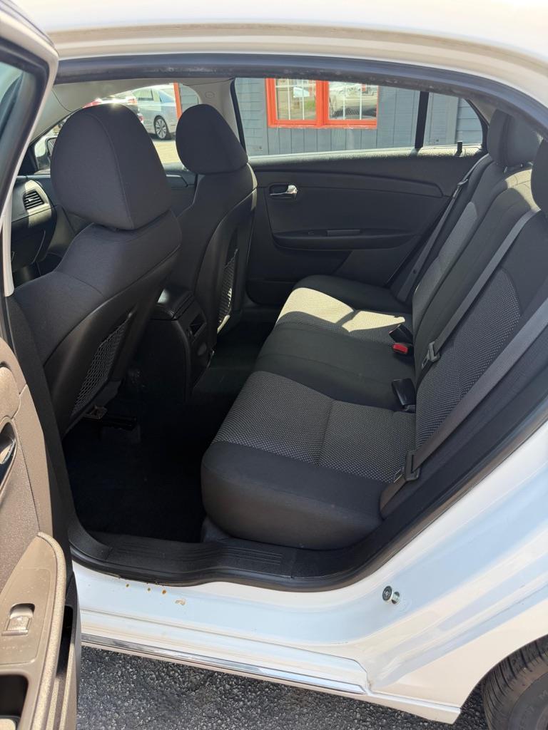 Chevrolet Malibu 1LT 2010