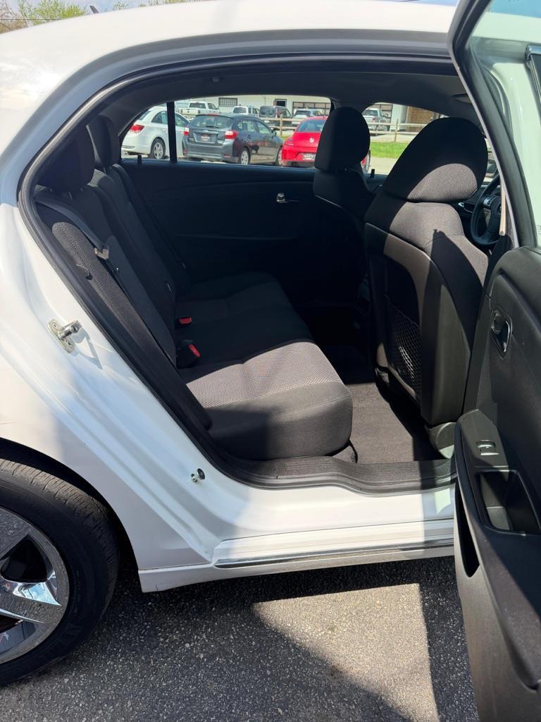 Chevrolet Malibu 1LT 2010